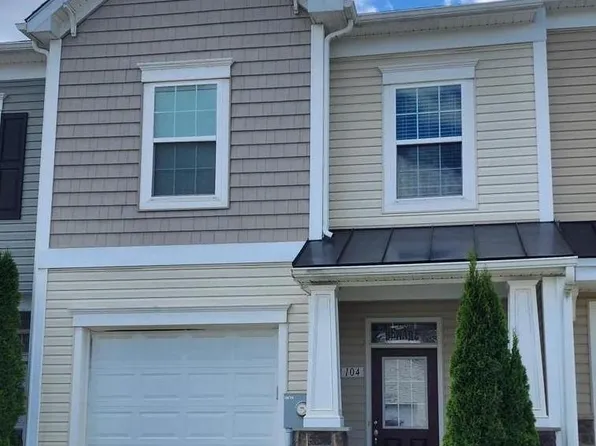 104 Oflannery Ct, Martinsburg, WV 25403