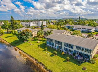 18 Markham Dr #A, Deerfield Beach, FL 33442