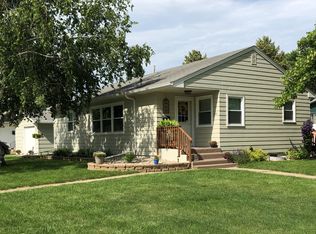 1541 Dick Dr, Aberdeen, SD 57401