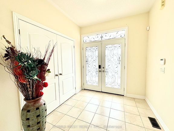 2nd image of 24 Maple Cider St