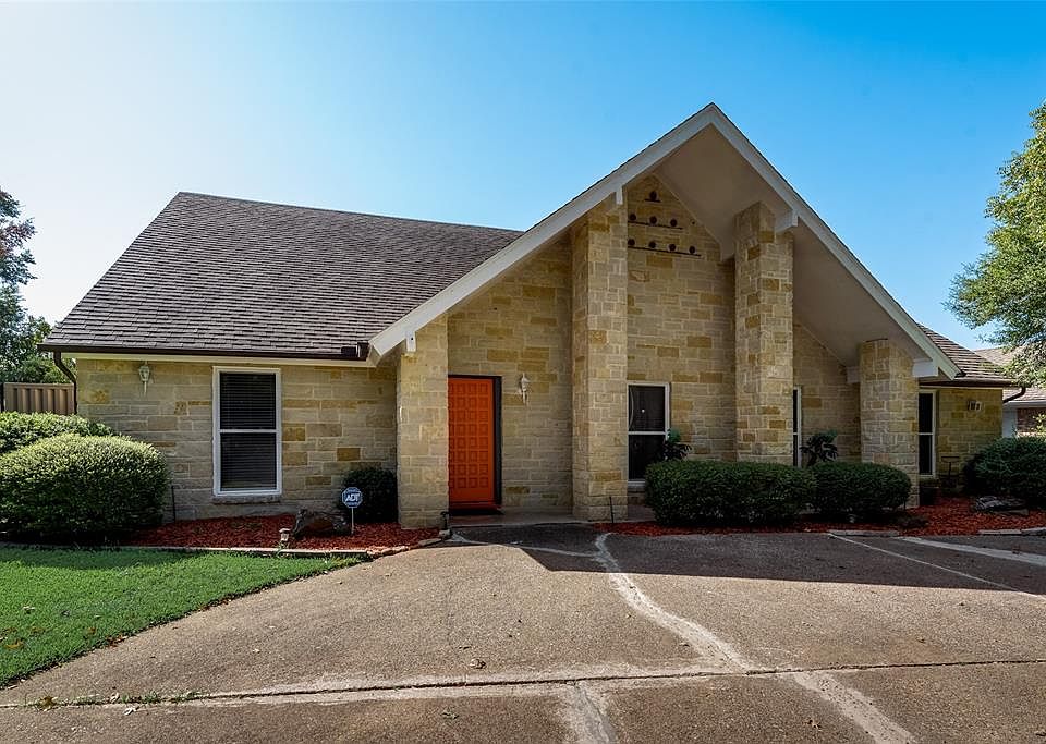 1st image of 9938 Claymore Dr