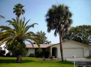 8234 Fox Hollow Dr, Port Richey, FL 34668