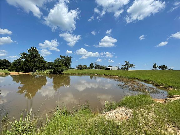 4th image of 9416 N Us Highway 75