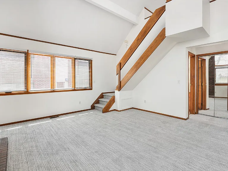 932 E Ellsworth Ave #A — Photo 21