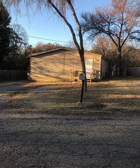 47 Lazy Ike Ln — Photo 2