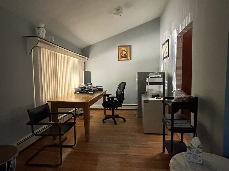 Columbine Ave S — Photo 9