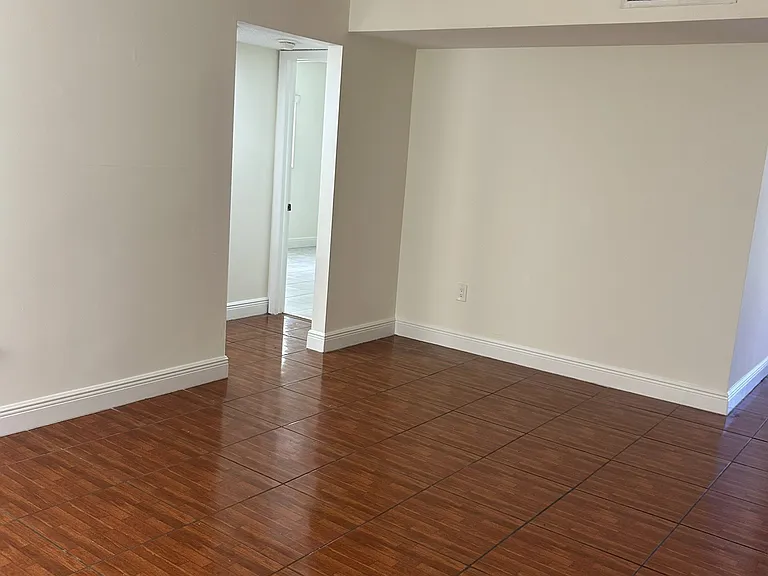 8520 SW 133rd Avenue Rd #213 — Photo 17