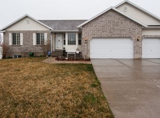 9241 Mountain Laurel Ln, West Jordan, UT 84088