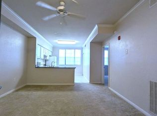 911 N Orange Ave APT 129, Orlando, FL 32801