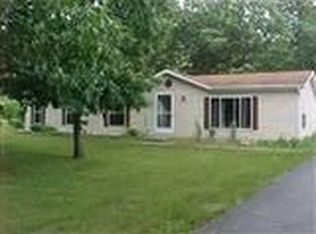 11367 Cumberland Rd, Demotte, IN 46310