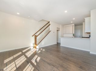 1009 Station Rd, Somerville, NJ 08876