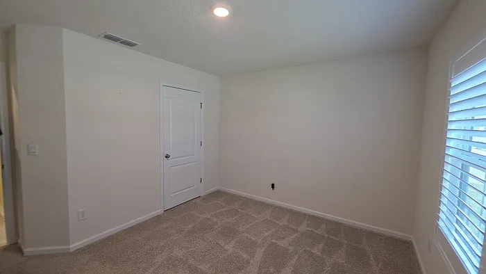 70 Oakleaf Way — Photo 12