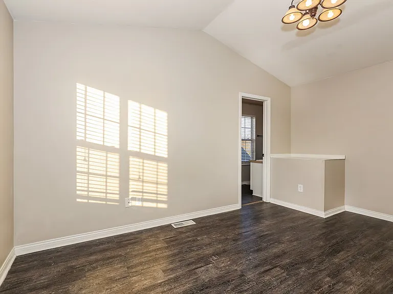 6379 McKee Dr — Photo 6