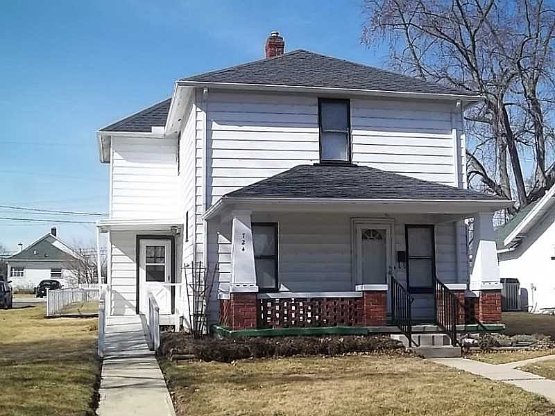 1st image of 724 Wilson Ave