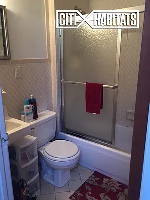 Rented by Corcoran | media 32