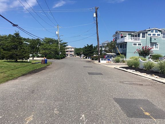 4th image of 112 N 25th St