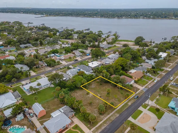 242 Williams Ave, Daytona Beach, FL 32118