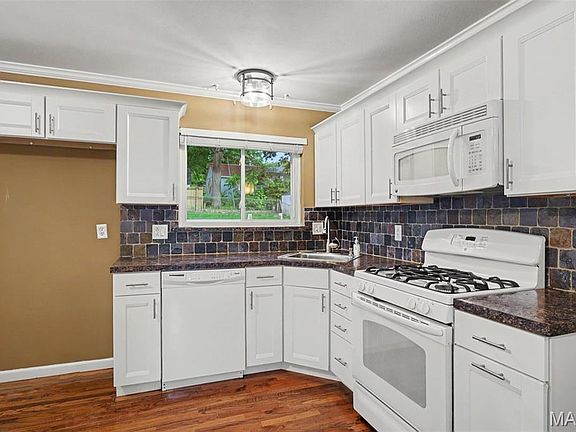 5th image of 1310 Fenton Hills Rd