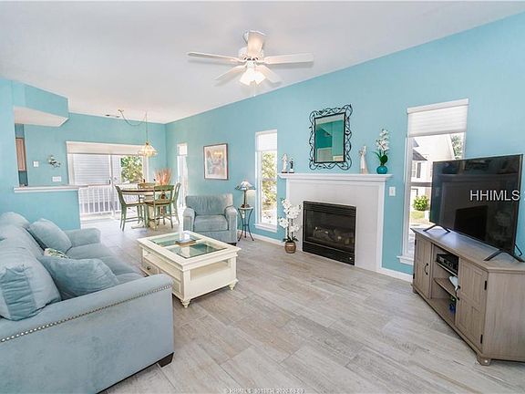 3rd image of 37 Yacht Cove Dr