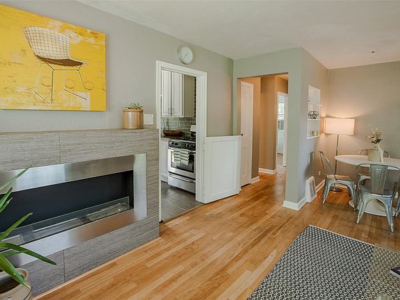 3rd image of 1265 Rosemary St