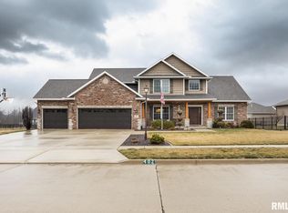 402 Whistling Strait, Washington, IL 61571