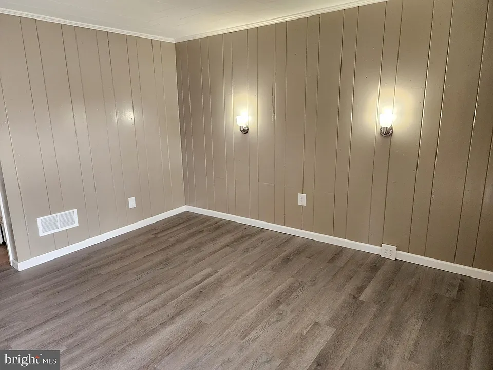 1816 Valley Ave #2
