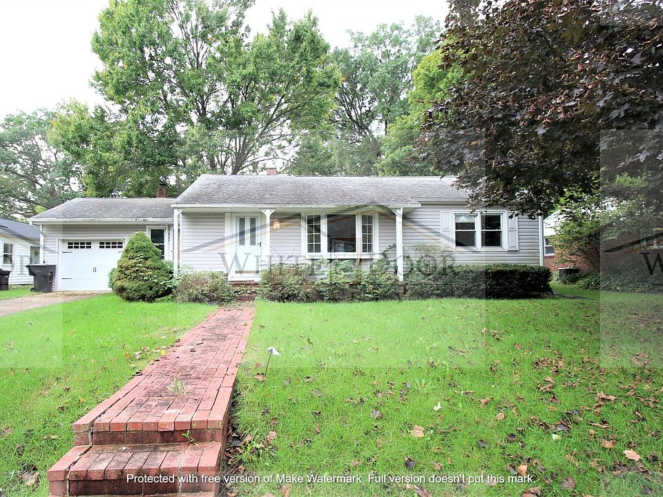 1st image of 909 Crestview Pl