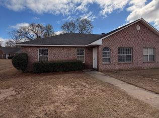 199 Padgett Ct, Auburn, AL 36832