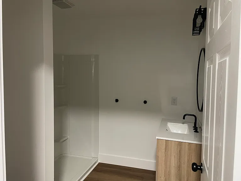 331 N Wayne St #6 — Photo 10
