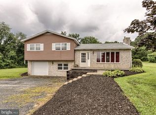 7372 Spring Rd, New Bloomfield, PA 17068
