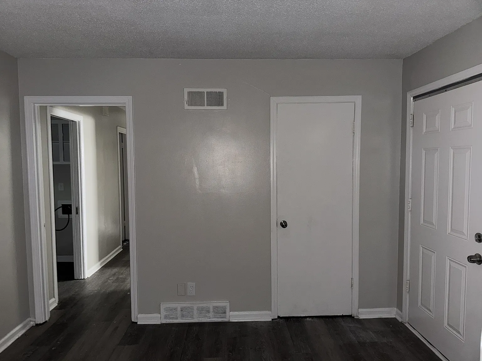 3329 Denver Street - 1 — Photo 2