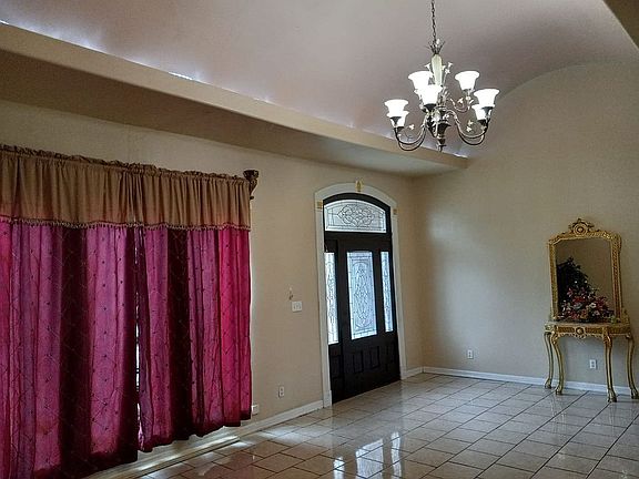 3rd image of 4213 Americana Ln