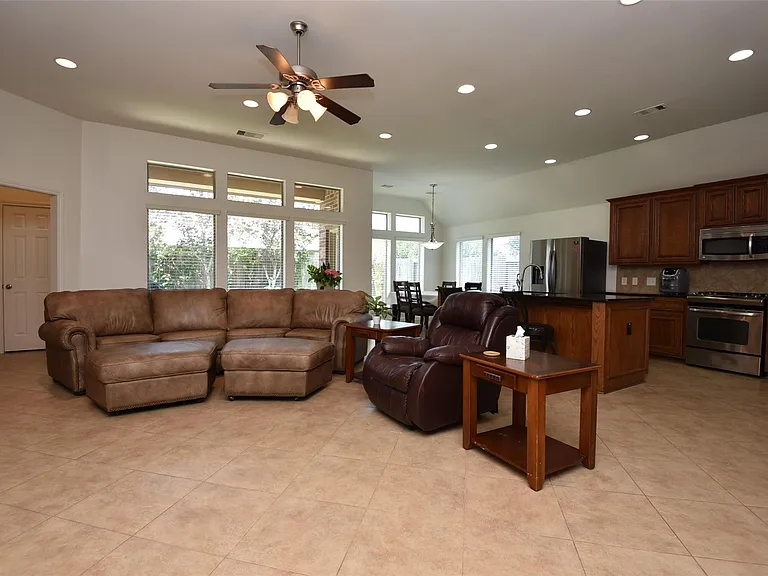 6307 Teal Mist Ln — Photo 12