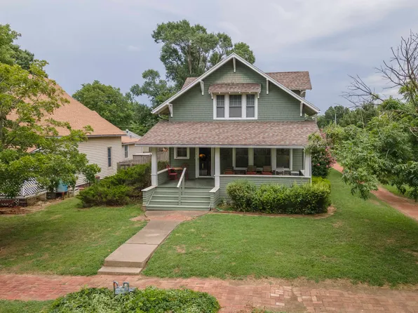 504 N Plum St, Moline, KS 67353
