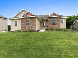 220 Sierra Loop, Sartell, MN 56377