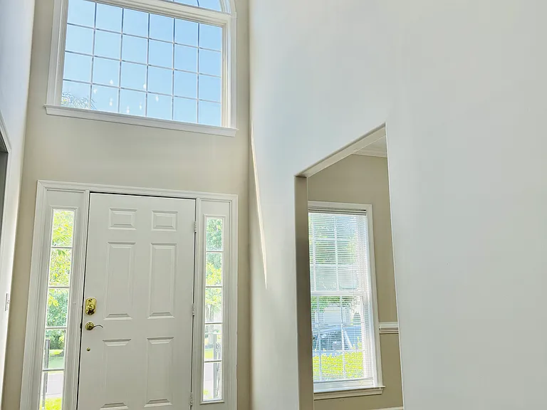52 Lightfoot Dr — Photo 2