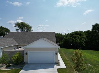 9923 Pheasant Lane St, Saint John, IN 46373