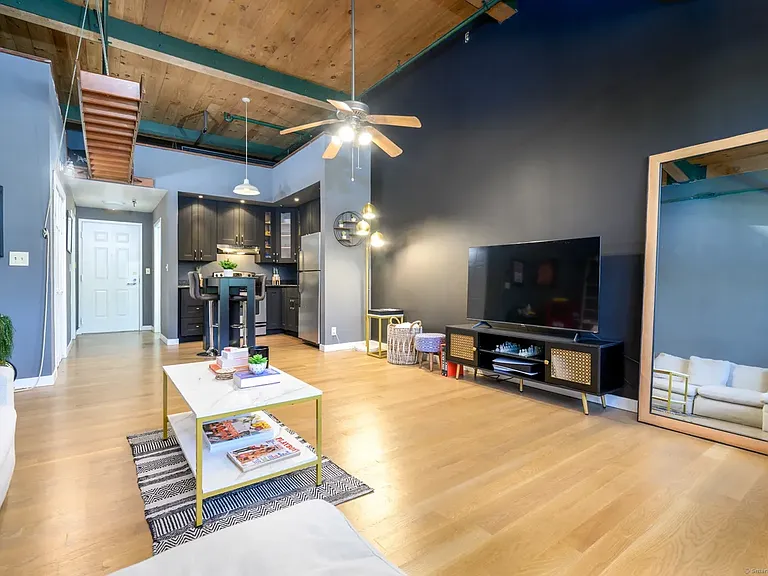 149 Water St #4D — Photo 2