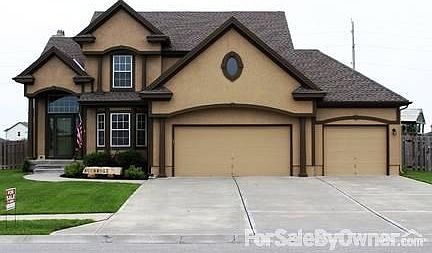 Front View from Street
						:
						New Exterior Paint 2013.