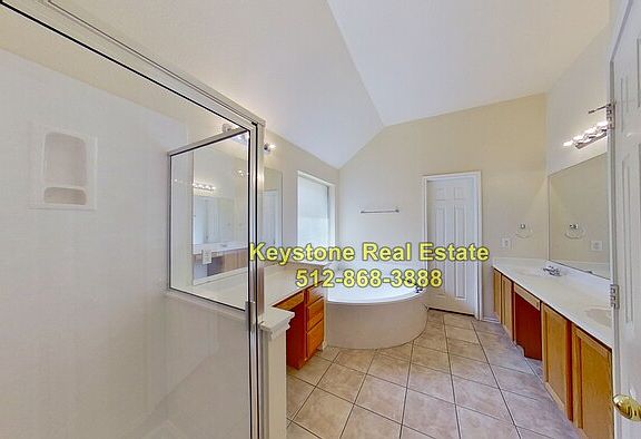 3rd image of 1719 Briarton Ln S