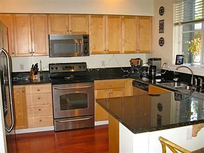 2nd image of 16032 NE 94th Way
