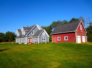 251 Loomis Hill Rd, Waterbury Center, VT 05677