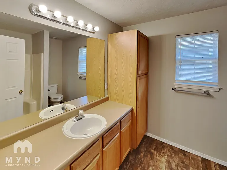711 N Jonathan Ave — Photo 14