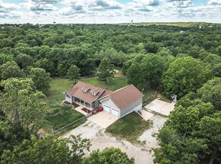 25400 Ridgeview Ln, Waynesville, MO 65583