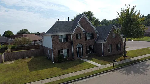 1573 Siskin Dr Photo 1