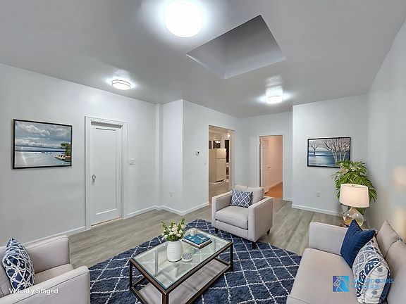 3rd image of 1403 Cropsey Ave #2