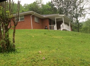 53 Anderson Ln, Hazard, KY 41701