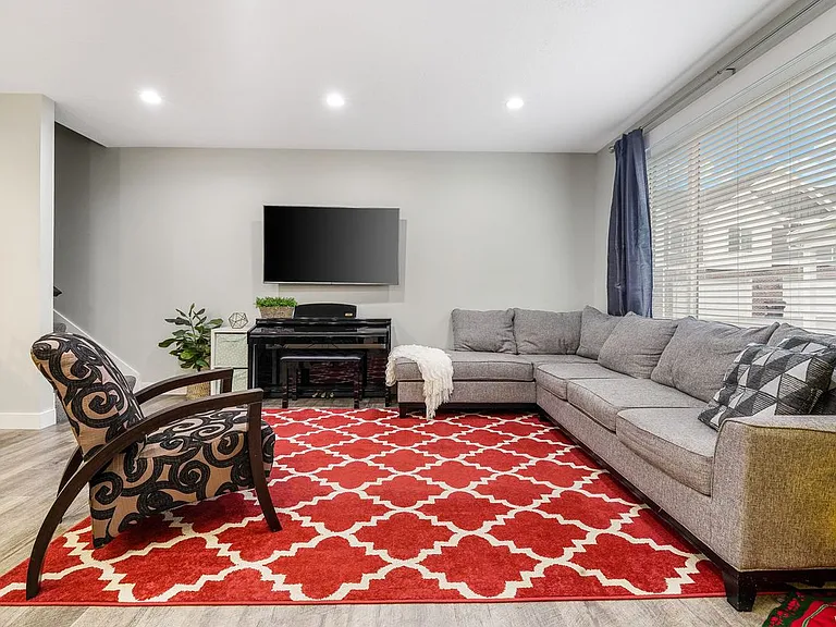 9288 S Castlebury Ct — Photo 22