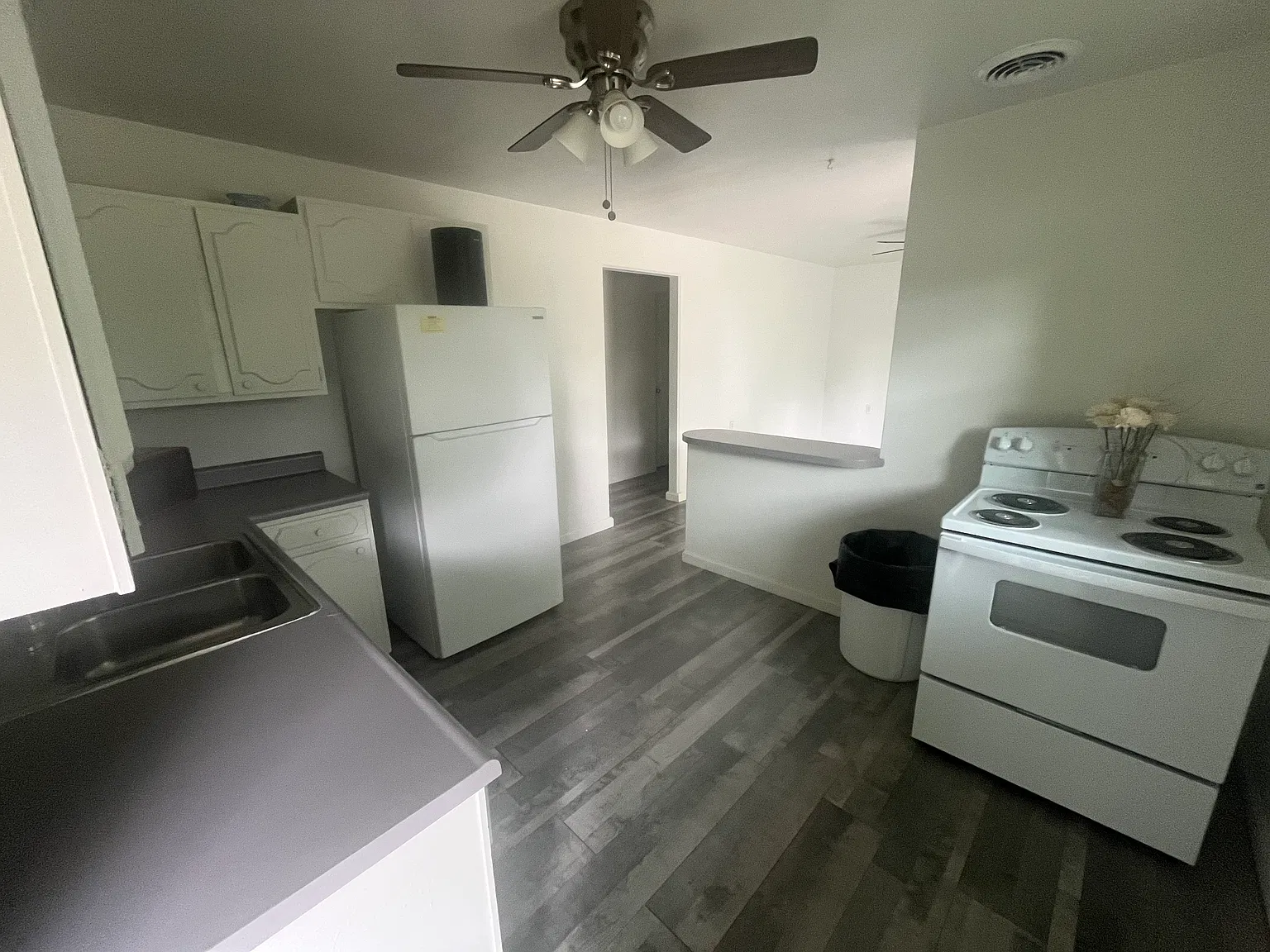 1 bed, 625 sqft, $825 — Photo 3