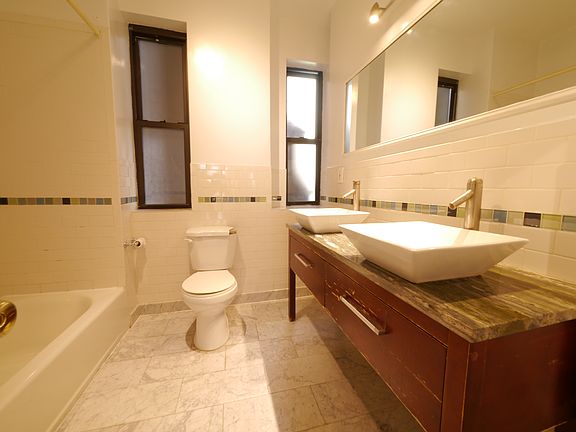 3rd image of 309 E 5th St APT 2